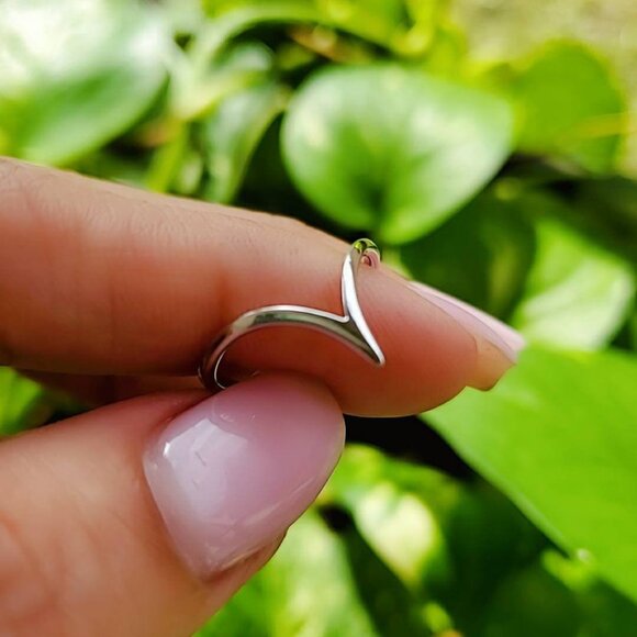 Sterling Silver Chevron Ring, V Women Ring, Simple Stack Ring,Dainty Silver Ring - Picture 3 of 9